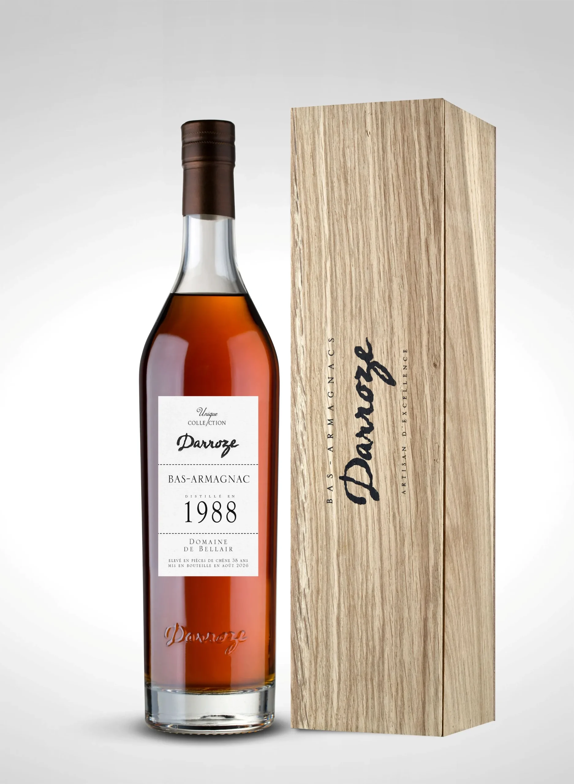 Bouteille d'Armagnac Darroze de la Collection Unique, millésime 1988, domaine de Bellair avec sa caisse bois
